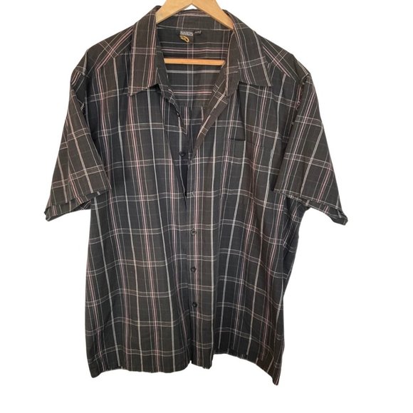 Size: XXL - Black/Purple/White Button Up Collared Shirt w/ Pocket - Picture 1 of 2